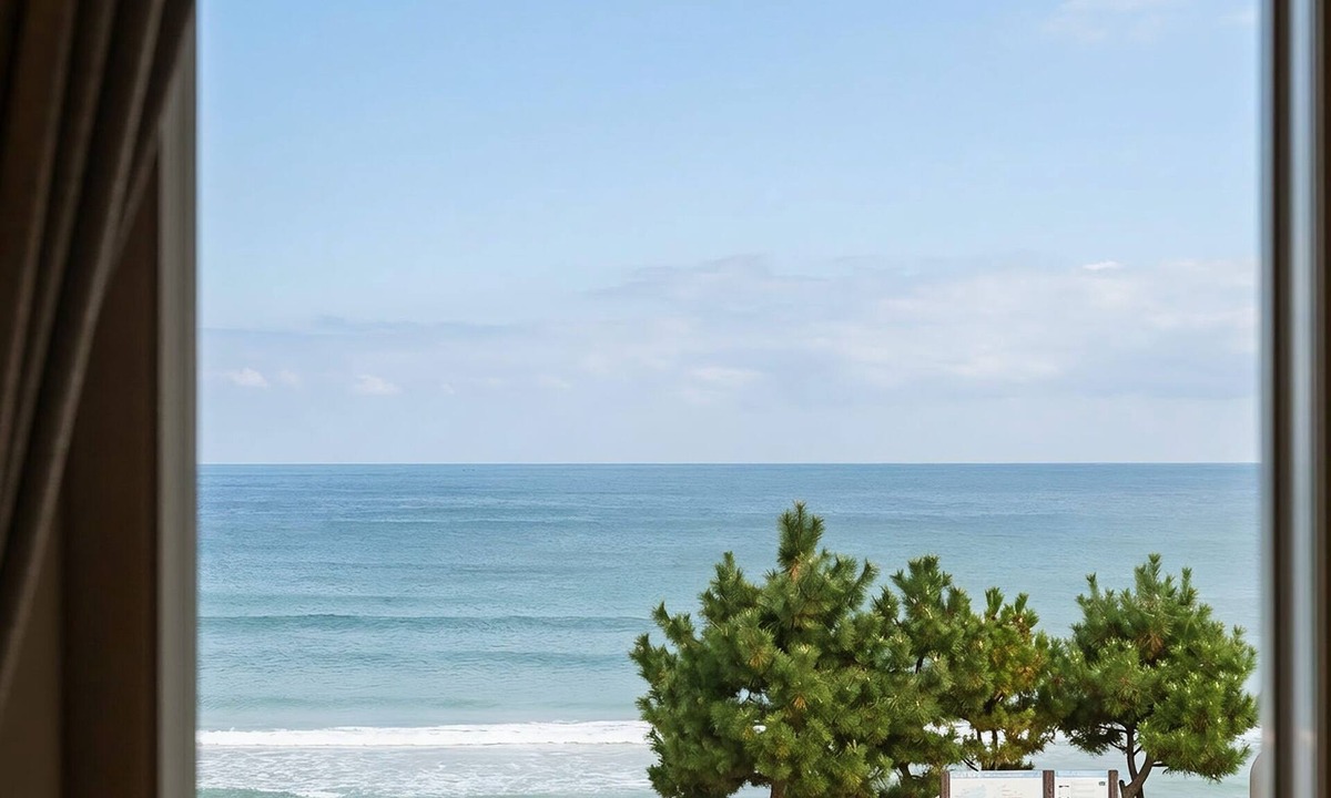 Sokcho House | Yangyang Haettuneonchangmoon Pension