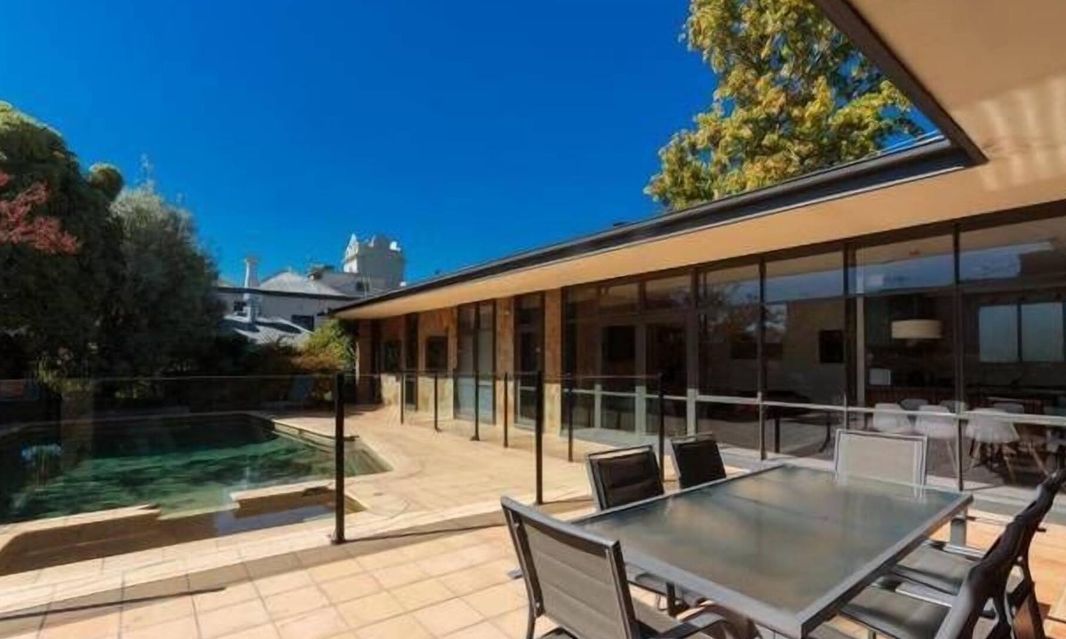 Yarra Glen House | Yarra Glen Grand Hotel
