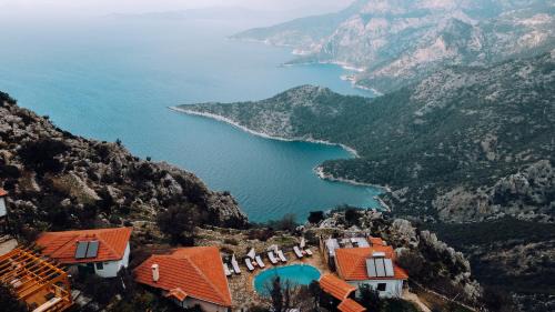 Faralya Hotel | Yediburunlar Lighthouse Boutique Hotel and Restaurant