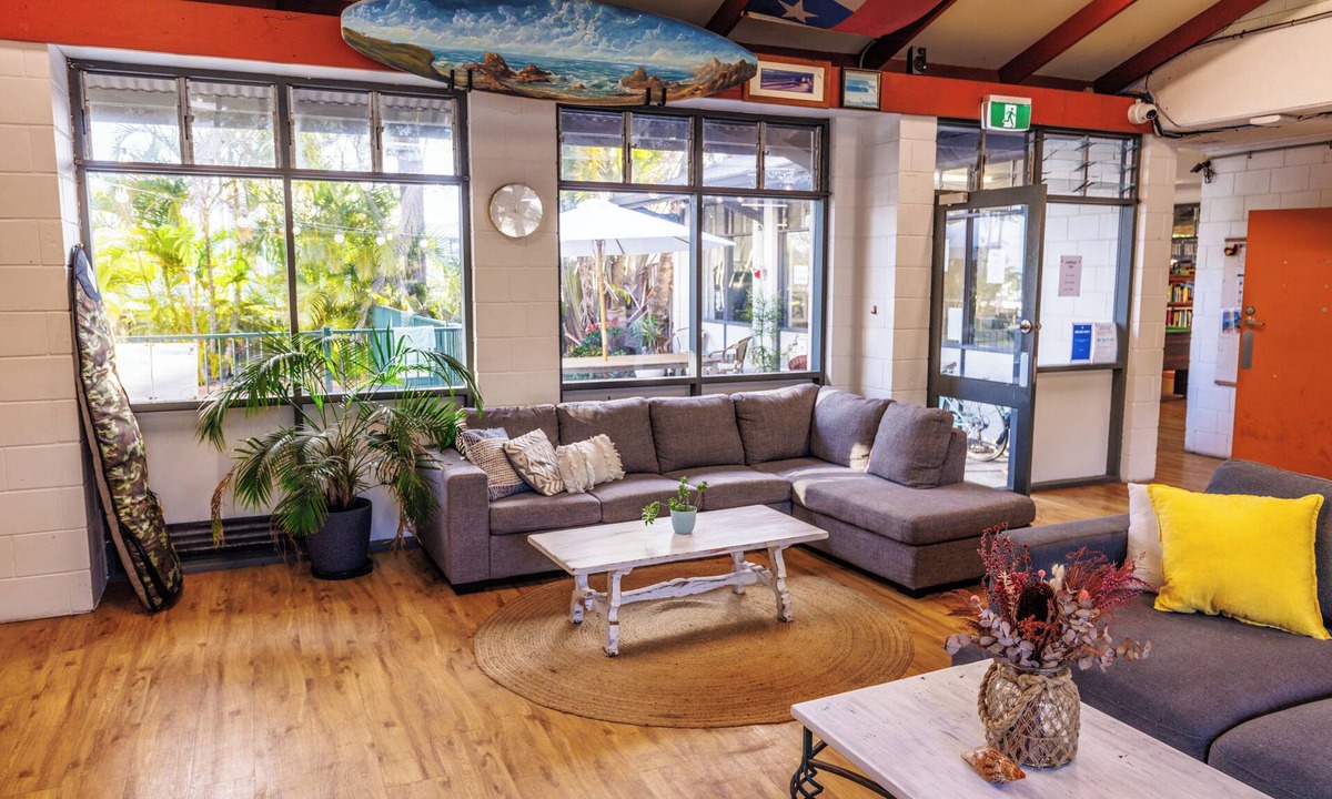 Bilinga Hostel | YHA Coolangatta Gold Coast