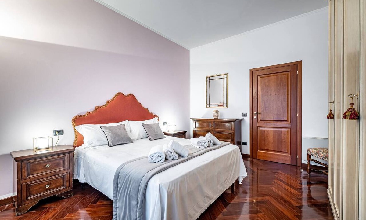 Lungarno del Tempio Apartment | YiD Elegant apt with garage