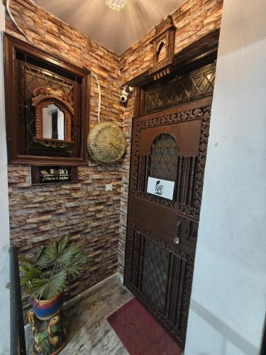 Chhatarpur Apartment | Your Abode