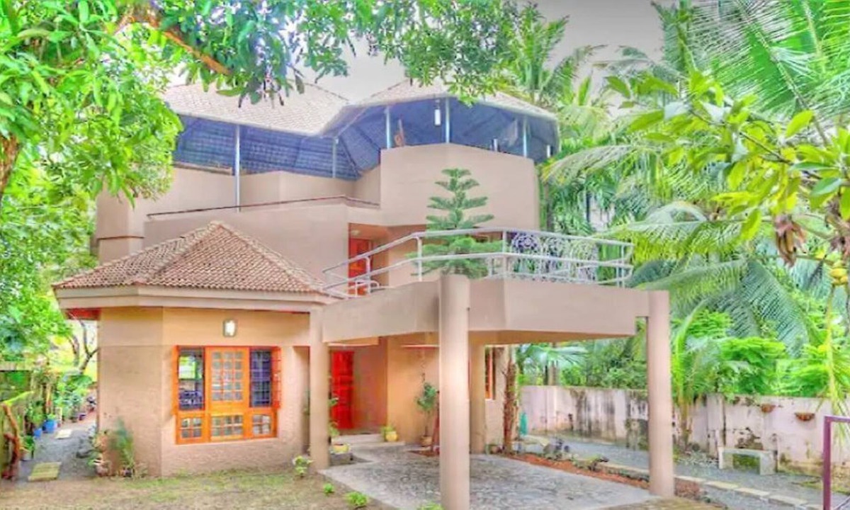Kadavanthra House | Your home away from home in the heart of Kochi - luxurious private rooms