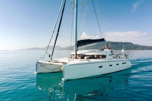 Vaitape Boat Rental | Your Private Boat - Magic Bora Bora-FR Polynesia