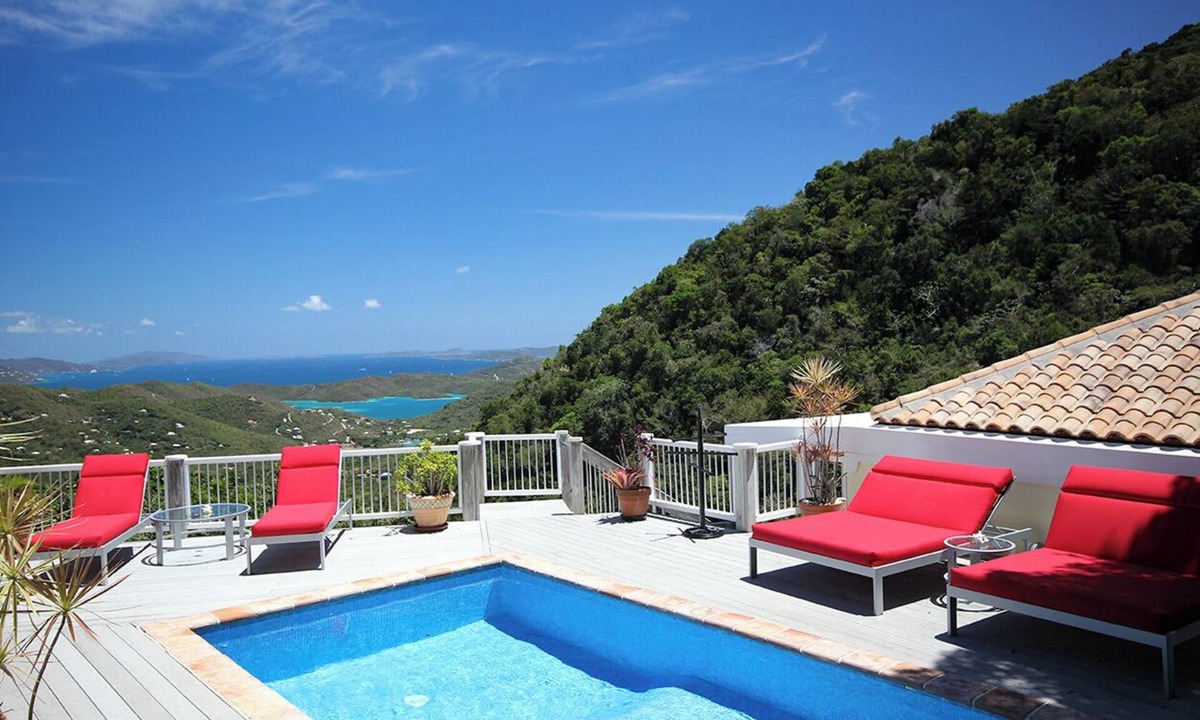 Estate Carolina Villa | Your Private Getaway on Bordeaux Mountain: Relax with A/C, Hot Tub, and Breathtaking Views