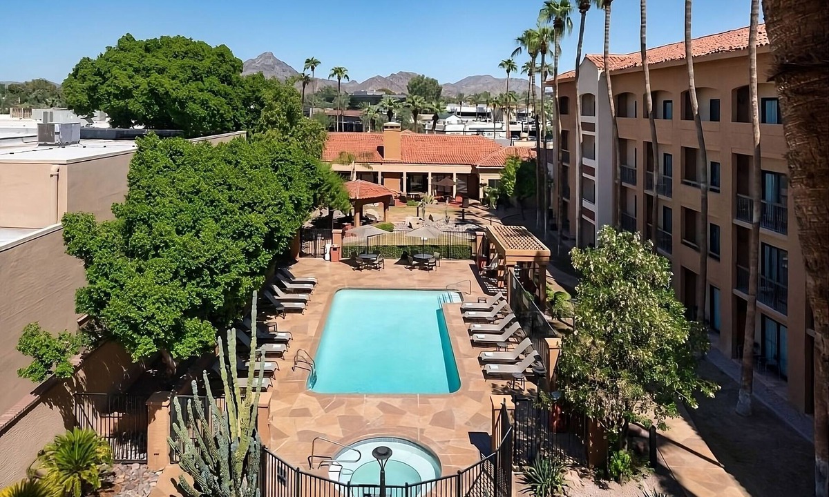 Camelback East Hotel | Your Relaxing Getaway Awaits! w/Pool, Close to Desert Storm Park and Zen Garden