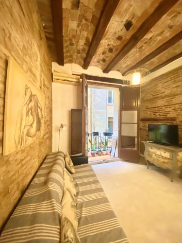 El Pilar Apartment | Your Valencia Home