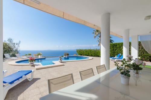 Badia Gran Villa | YourHouse Somni