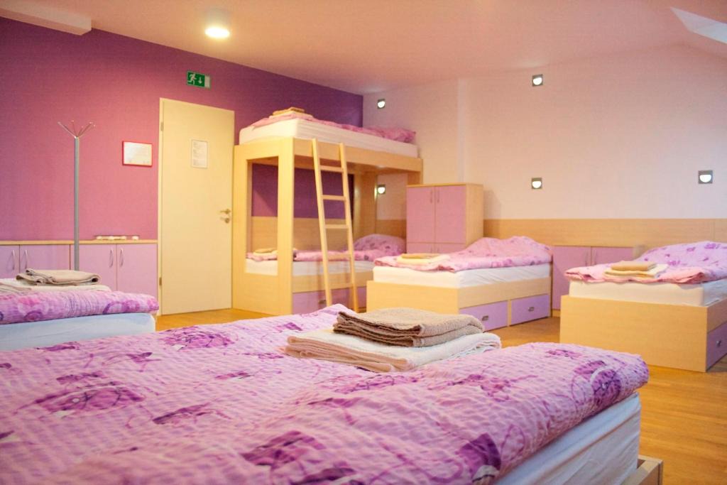 Krsko Hostel | Youth Hostel Krško