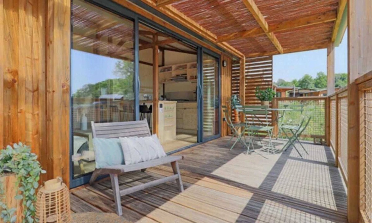Saint-Jean-de-Monts Ski Chalet | ZEcamping espace aquatique animations locatif 35m2 6 pers