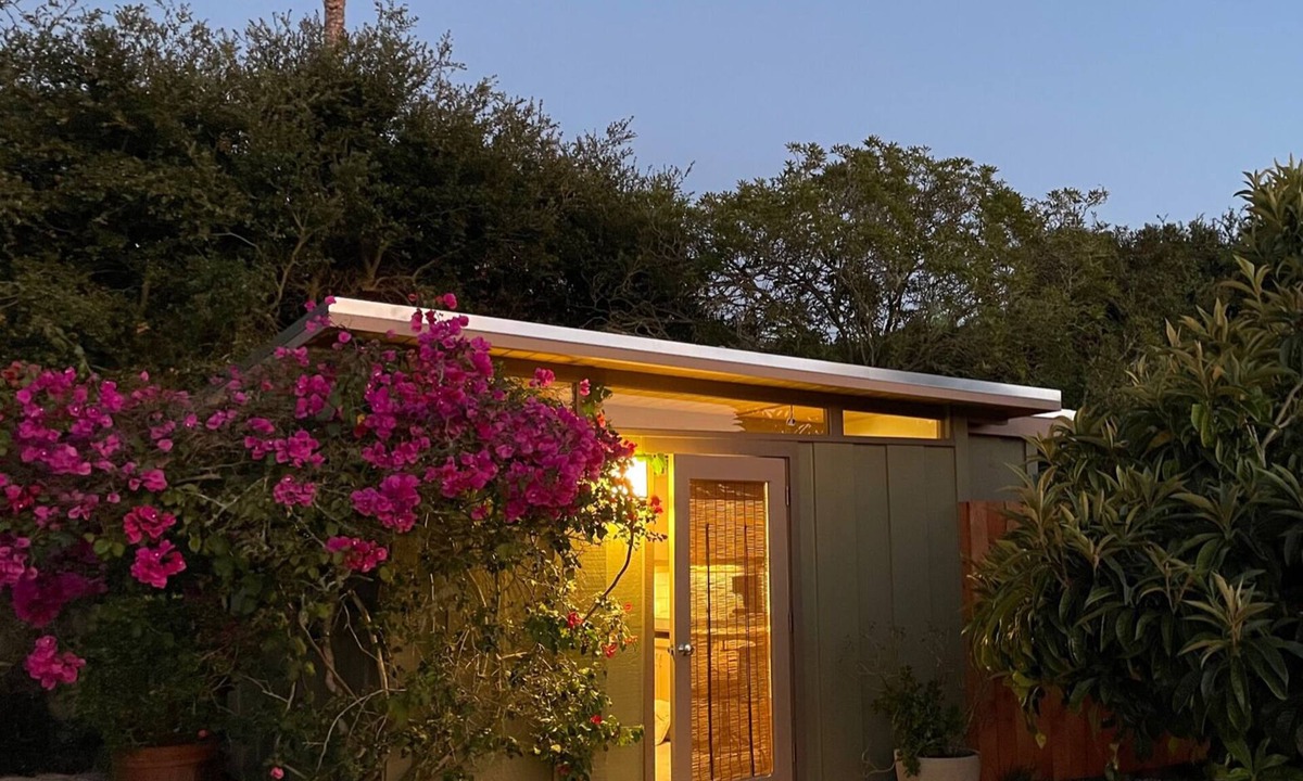 Alta Mesa Apartment | Zen Studio in paradise. Indoor-outdoor serenity.