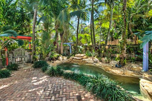 Delray Beach Apartment | Zen Studio w/Pool & Tropical Bar by Atlantic Ave