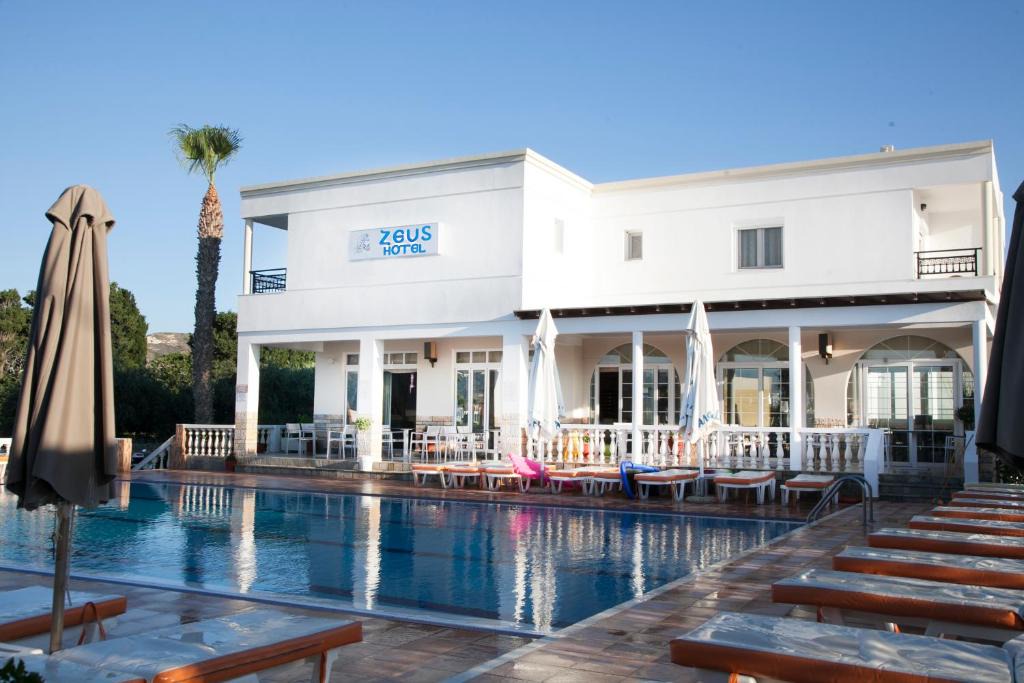 Kefalos Hotel | Zeus Hotel