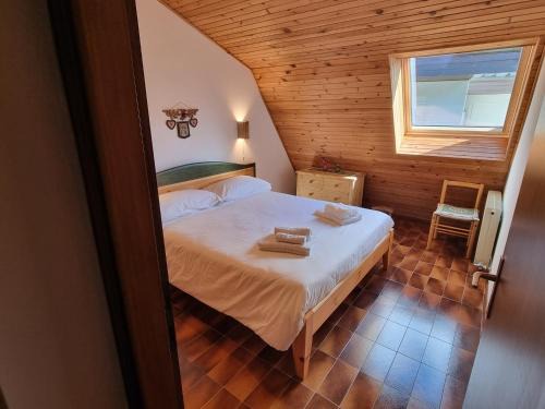 Ravascletto Apartment | Zoncolan Secret Escape - WiFi - Netflix - Parking