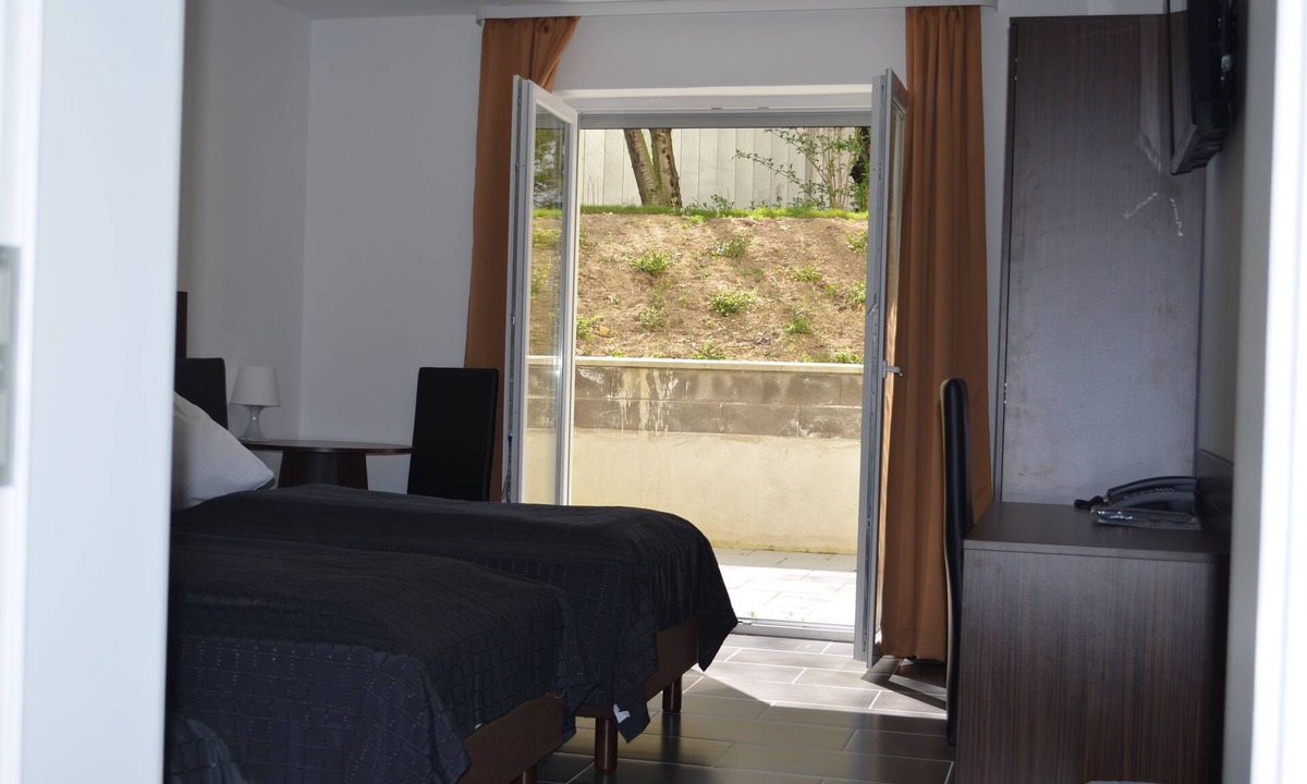 Laubenheim House | Zwei Raben Pension