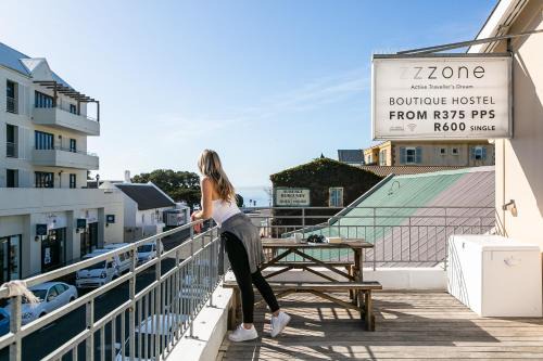 Hermanus City-Centre Hostel | Zzzone Boutique Hostel