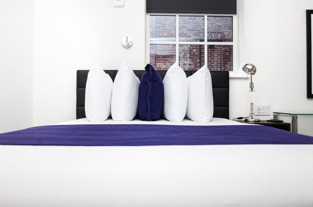 Modern Studio in Historic Boston - Unit #102 1