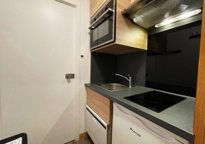 10m from resort center, 1st floor, balcony, tv, 24m², Les Menuires