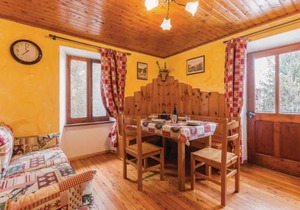 2 bedroom accommodation in Brusson AO