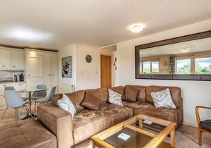 2 bedroom accommodation in Brundall, near Norwich