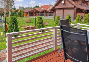 2 bedroom beach front home in Sianozety