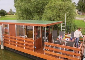 2 Bedroom Beautiful Ship In Radewege