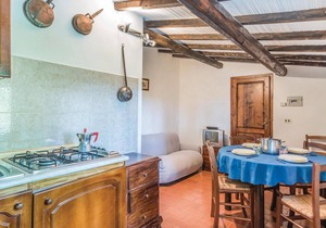 2 bedroom accommodation in Castiglione d.Lago PG