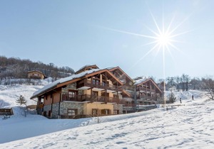 200m from resort center, 1st floor, view ski slopes, fitness, swimming pool, sauna, hammam, terrace