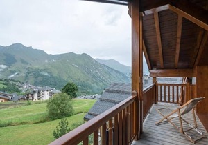 200m from resort center, 4th floor, view valley, fitness, swimming pool, sauna, hammam, balcony