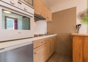 200m from resort center, 4th floor, balcony, tv, 30m², Serre Chevalier