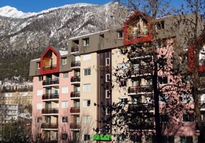 200m from resort center, 2nd floor, balcony, tv, ski locker, 25m², Serre Chevalier
