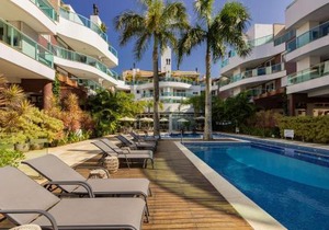 204-A Boulevard - 50m from the beach & Front Avenue - Luxury Condominium - Heated Swimming Pool - Jacuzzi - 24h Concierge