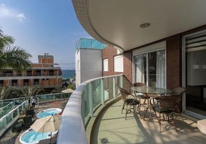 205-A Boulevard - 50m from the beach & Front Avenue - Luxury Condominium - Heated Swimming Pool - Jacuzzi - 24h Concierge