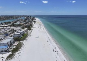 206 - Surf Beach Resort