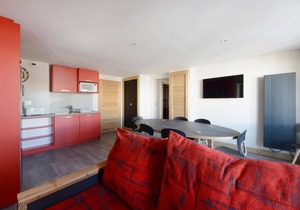 2nd floor, view mountain, tv, ski locker, 72m², Montchavin La Plagne