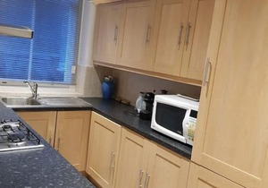 3 Bedroom Kings Road Apartment
