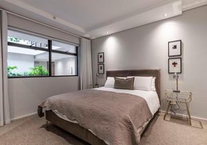 303 Cosmopolitan