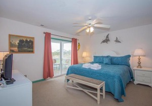 367 Ocean Point Dr