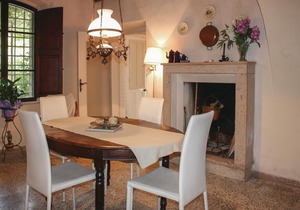 4 bedroom accommodation in Buti (PI)
