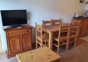 4th floor, swimming pool, balcony, tv, ski locker, 38m², Saint Gervais