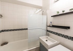 50m from resort center, 3rd floor, balcony, parking, tv, ski locker, 30m², La Tania