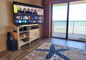 517 - Nicely Decorated Oceanfront 3 Bedroom