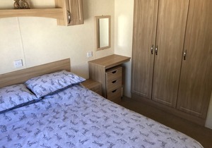 Accessible 2 Bedroom Caravan, Shanklin, Isle of Wight