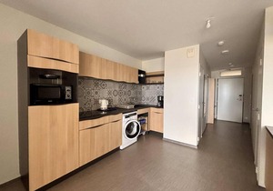 Accessible apartment with balcony, pool, parking, and beach in La Tranche-sur-Mer