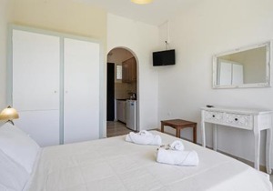 Alexandra Studio 2