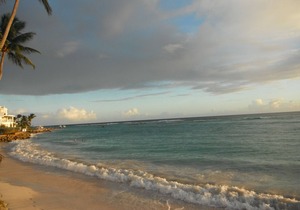 Amazing Beachfront Condo With Pool On Tranquil Worthing Beach - Leith Court #12