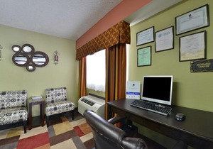 Americas Best Value Inn Kansas City East - Independence