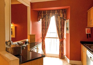 Apartment 6, 3 Bedrooms, Sleeps 8 Leisure Club Access
