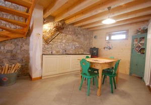 Apartment Albergo Diffuso - Cjasa Ustin-2 by Interhome