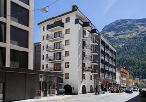 Apartment Chesa Ova Cotschna 304 by Interhome